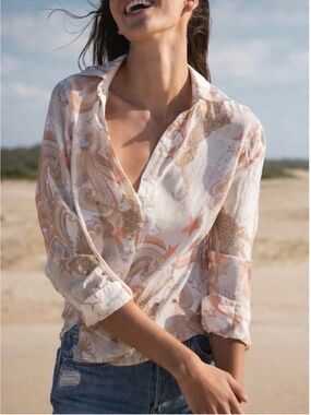 Las Surenas Stardust Leopard Shirt